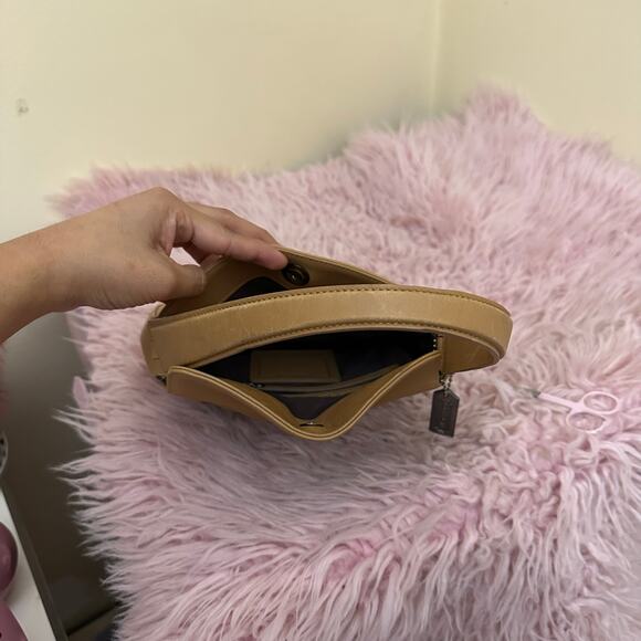 Coach Vintage Mini Whitney Hobo Purse 9181 Tan - Picture 13 of 14